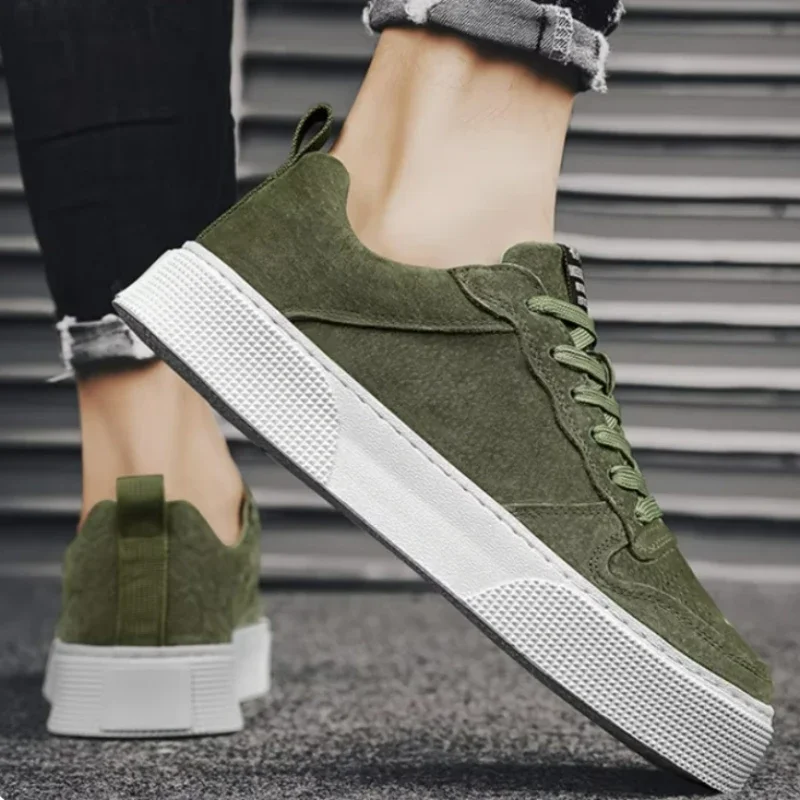 Trend Men's Casual Sneakers Lightweight Flat Shoes Comfortable Non Slip Running Shoes Soft Sole Vulcanized Shoes for Men Zapatos - Image 2